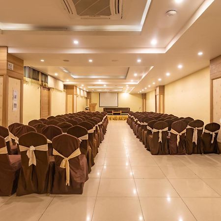 Hotel Verandah Itahari Exterior photo