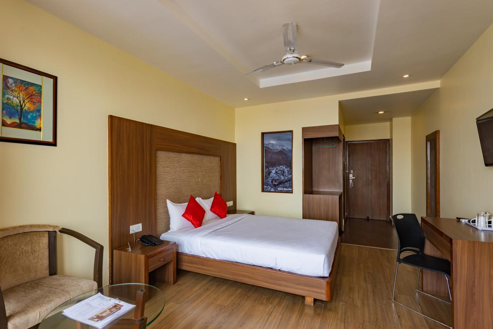 Hotel Verandah Itahari Exterior photo